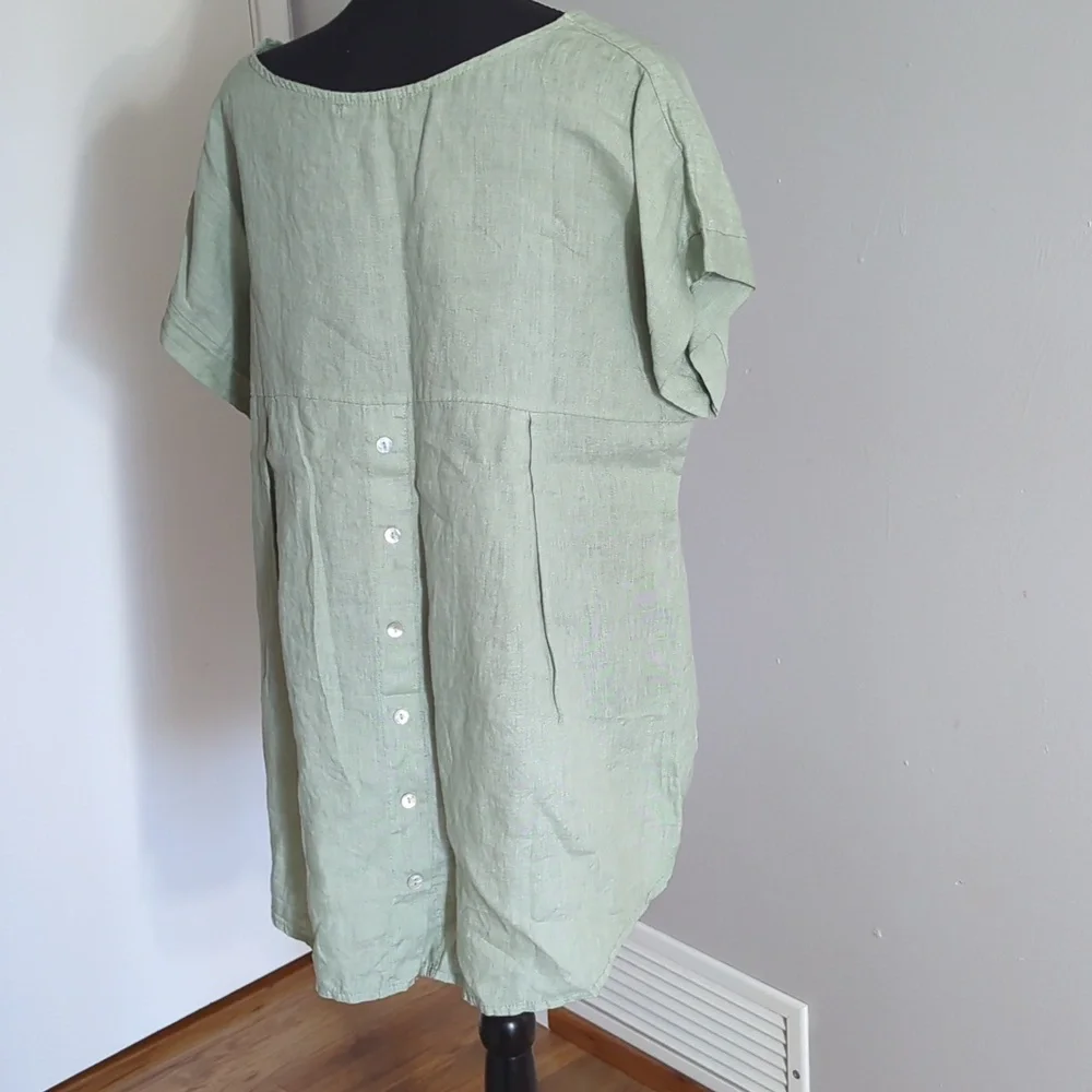 Terzo Millennio Women's Linen, Large,Light Green Top, Short Sleeves - Picture 2 of 4